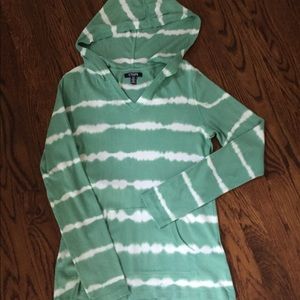 Chaps NWOT tie die hoodie!